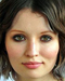 Emily Browning Größe